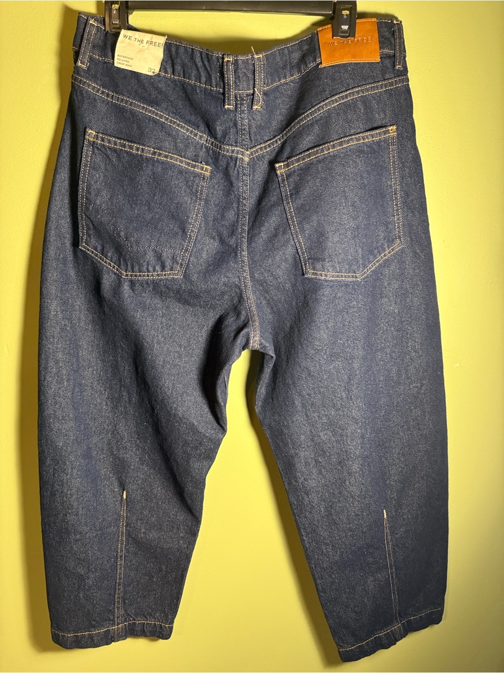 Free People Backstage Relaxed Cropped Jean NWT - Picture 15 of 15